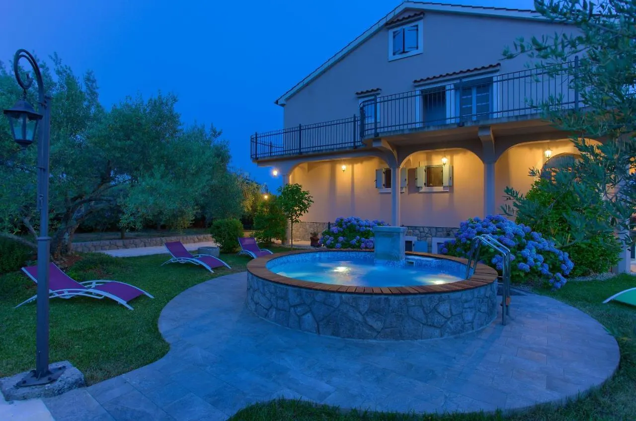Villa Dora Bajcici Croatia