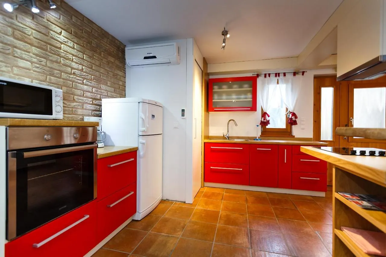 Villa Dora Bajcici 0*,